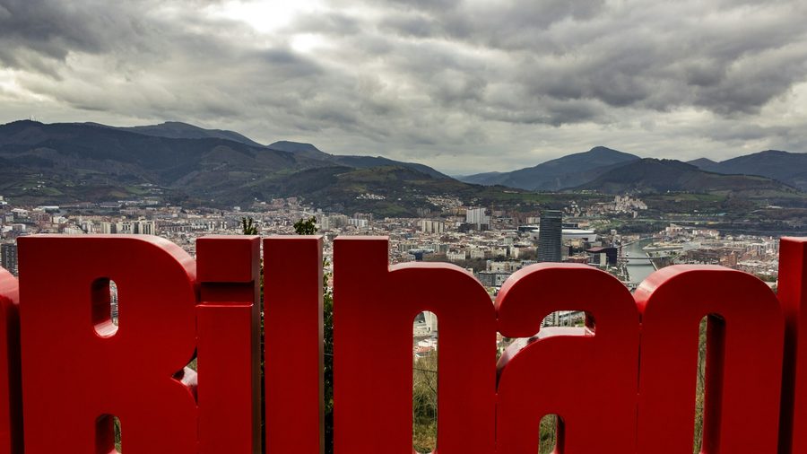 B体育 APP — 行业资质清单示意配图